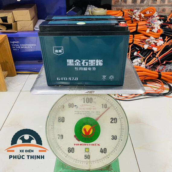https://www.xedienphucthinh.com/public/product/bo-5-binh-ac-quy-478ah