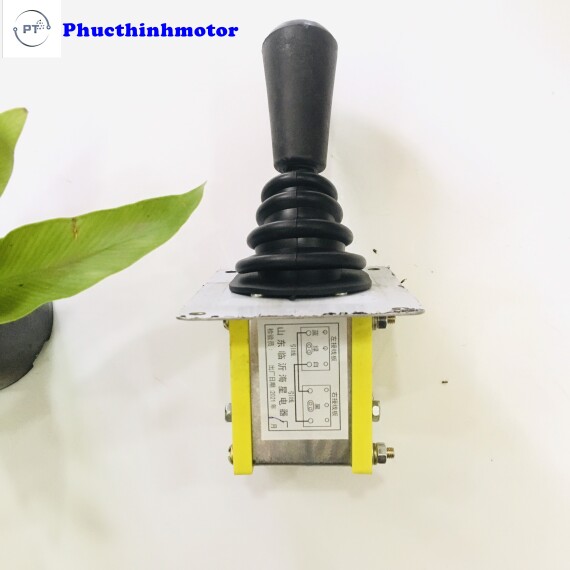 https://www.xedienphucthinh.com/public/product/can-gat-dao-chieu
